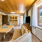 B463 Penthouse 알브쉬타트