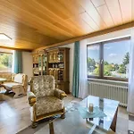 B463 Penthouse *